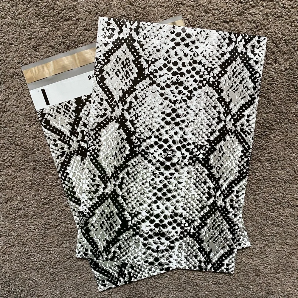 Bundle of 180 10x13 poly mailers- mystery pack